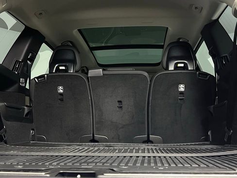 Used 2025 Volvo XC90 B5 Core w/ Protection Package Premier image 34