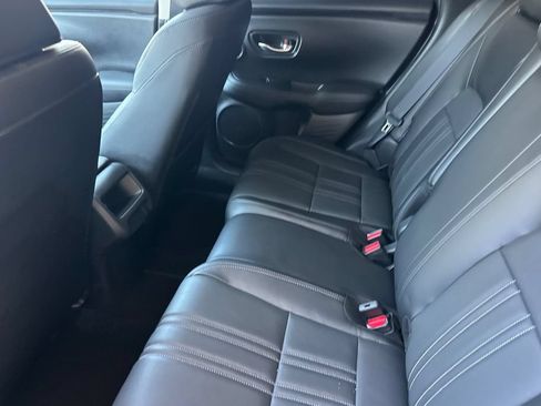 Used 2025 Honda HR-V EX-L image 13