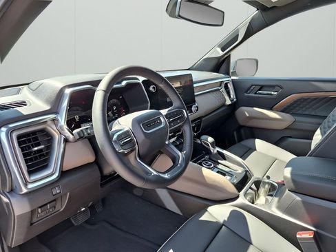 New 2026 GMC Canyon Denali AWD/4WD image 34