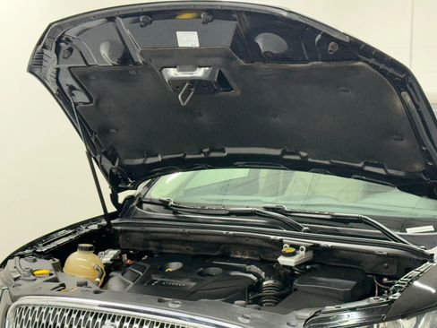 Used 2019 Lincoln MKC Premiere image 54