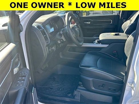 Used 2025 RAM 2500 Laramie image 12