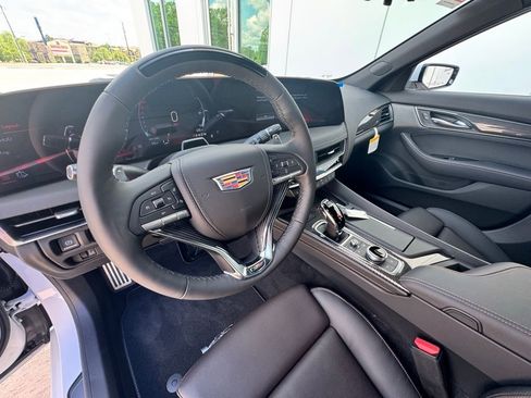 New 2026 Cadillac CT5 V RWD image 12