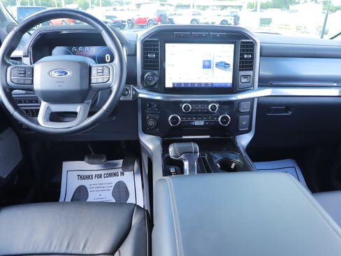 Used 2023 Ford F150 Lariat w/ Trailer Tow Package image 26