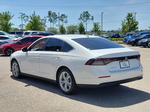 Used 2023 Honda Accord LX image 4