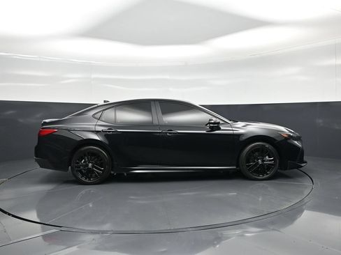 Used 2026 Toyota Camry SE FWD image 24