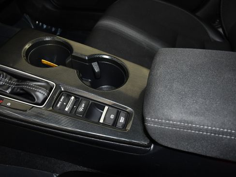 Certified 2025 Honda Civic Sport image 30
