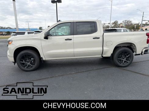 New 2026 Chevrolet Silverado 1500 Custom RWD image 5