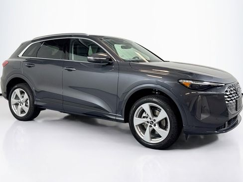 New 2025 Audi Q5 Premium Plus image 3