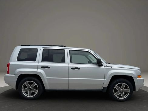 Used 2008 Jeep Patriot Sport FWD image 6