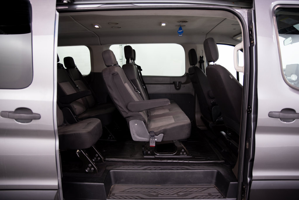 Used 2021 Ford Transit 350 XLT RWD image 8