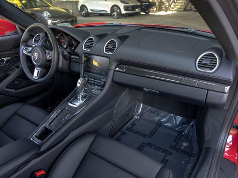 Certified 2025 Porsche 718 Cayman image 45