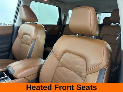 Used 2025 Nissan Pathfinder Platinum w/ Cargo Package FWD image 16