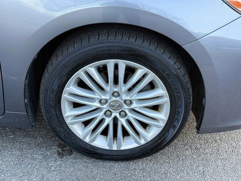 Used 2013 Lexus ES 350 w/ Luxury Pkg image 13