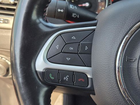 Certified 2019 Jeep Compass Trailhawk w/ Cold Weather Group image 18