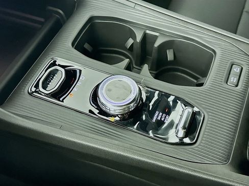 New 2026 Jeep Cherokee Limited AWD/4WD image 12