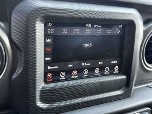 Used 2023 Jeep Wrangler Unlimited w/ Cold Weather Group AWD/4WD image 25