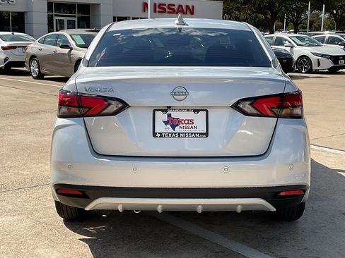 New 2025 Nissan Versa SV w/ Trunk Package image 6
