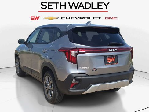 Used 2026 Kia Seltos LX AWD/4WD image 6