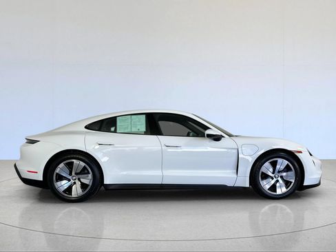Certified 2023 Porsche Taycan RWD image 9