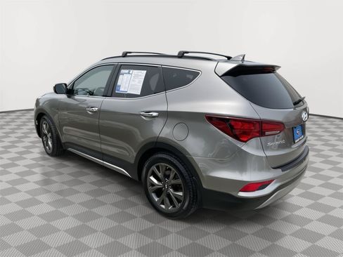 Used 2017 Hyundai Santa Fe Sport AWD/4WD image 8