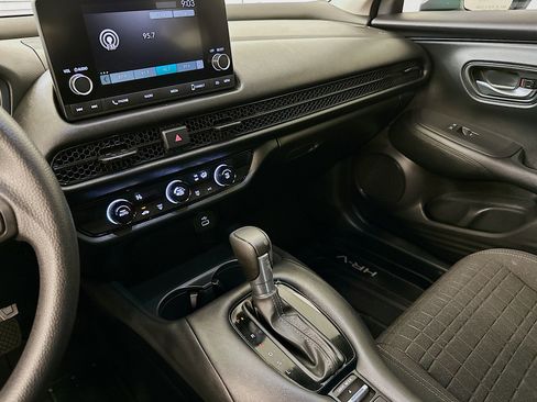 Used 2023 Honda HR-V LX image 25