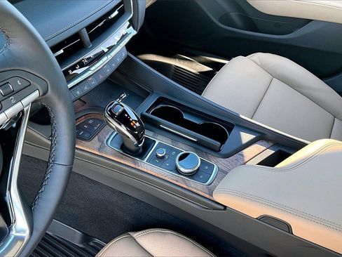 New 2026 Cadillac CT5 Premium Luxury image 8