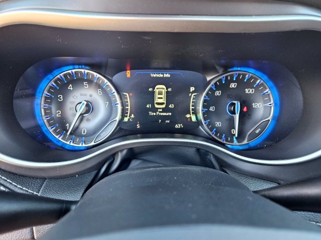 New 2026 Chrysler Pacifica Select FWD image 11
