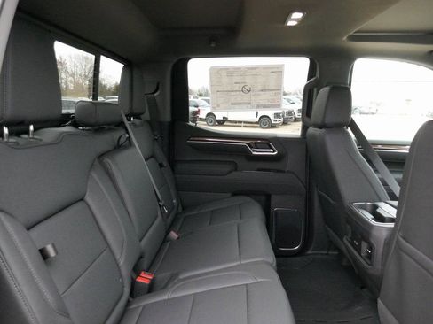 New 2026 Chevrolet Silverado 1500 LT Trail Boss w/ LT Trail Boss Premium Package image 12