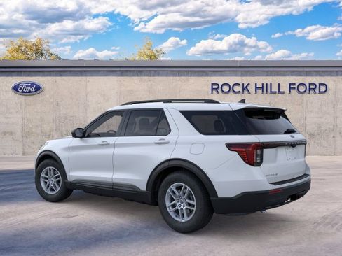 New 2026 Ford Explorer Active RWD image 5