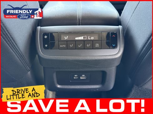 Used 2024 Nissan Pathfinder SV FWD image 27