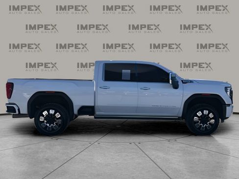 Used 2024 GMC Sierra 2500 Denali w/ Denali Reserve Package image 6