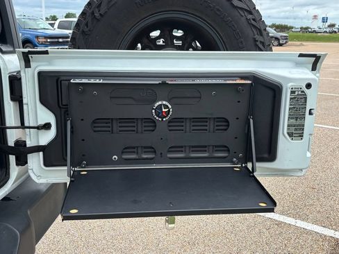 Used 2024 Jeep Wrangler Unlimited Sport AWD/4WD image 8