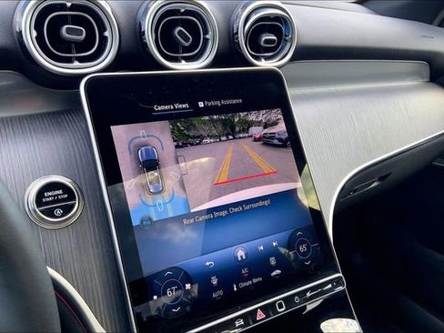 Used 2026 Mercedes-Benz GLC 300 4MATIC image 23