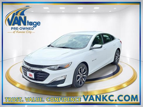 Used 2023 Chevrolet Malibu RS w/ Driver Confidence Package FWD image 1