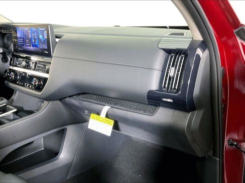New 2026 Nissan Pathfinder SV AWD/4WD image 20