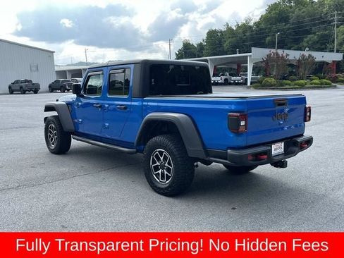 Used 2024 Jeep Gladiator Rubicon w/ Technology Group AWD/4WD image 6
