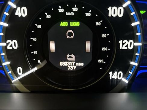 Used 2017 Honda Accord EX-L image 24