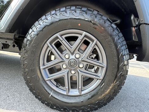 Used 2026 Jeep Wrangler Unlimited Sport AWD/4WD image 20