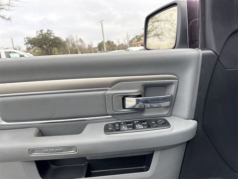 Used 2018 RAM 1500 Big Horn image 11