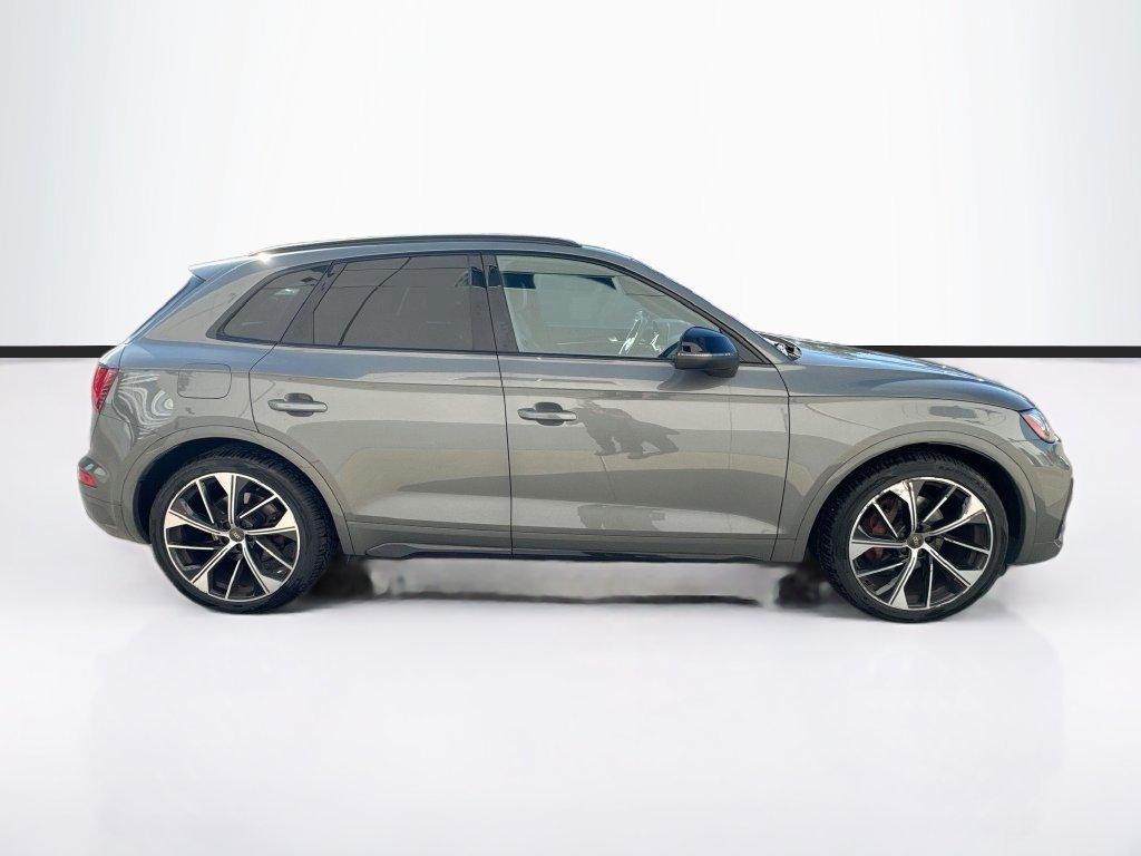 Certified 2023 Audi SQ5 Premium Plus w/ Premium Plus Package AWD/4WD image 4