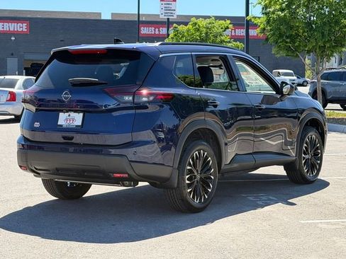New 2026 Nissan Rogue SV FWD image 6