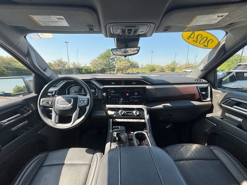 Used 2024 GMC Sierra 1500 Denali w/ Denali Reserve Package AWD/4WD image 25