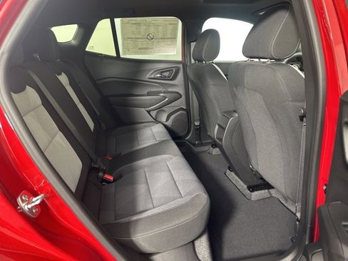 New 2026 Chevrolet Trax RS w/ Sunroof Package image 16