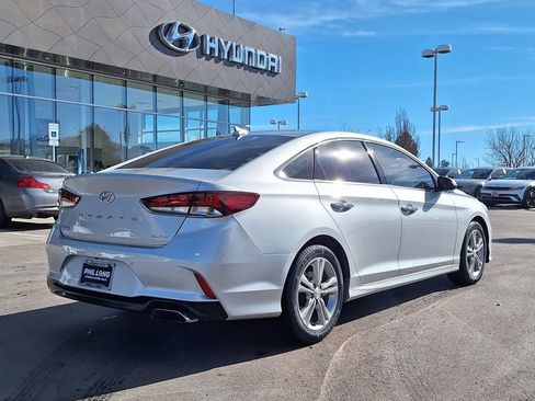 Used 2018 Hyundai Sonata Limited w/ Limited Ultimate Package 03 image 3