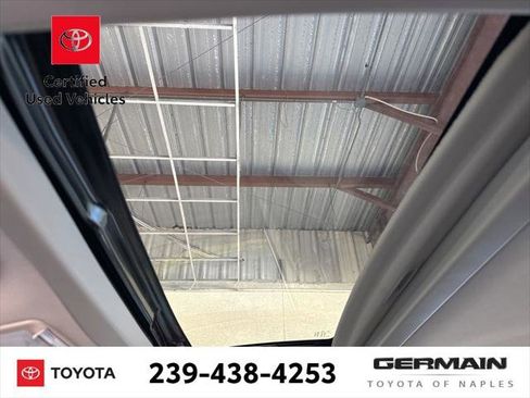 Certified 2020 Toyota Sienna XLE image 10