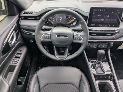 New 2026 Jeep Compass Latitude AWD/4WD image 14