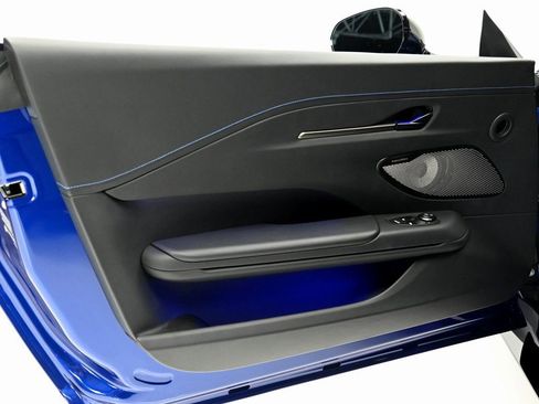 New 2026 Aston Martin V8 Vantage Coupe image 26