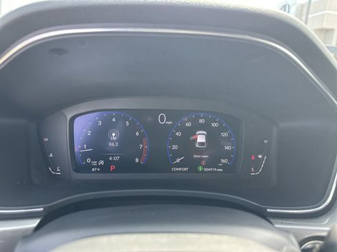 Certified 2024 Acura Integra FWD image 30