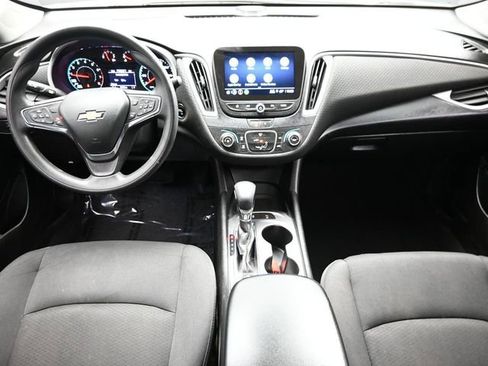 Used 2024 Chevrolet Malibu LS image 10