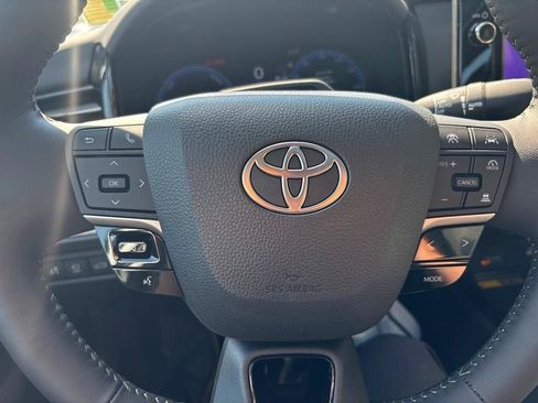 Used 2026 Toyota Camry XLE w/ Premium Plus Package FWD image 36